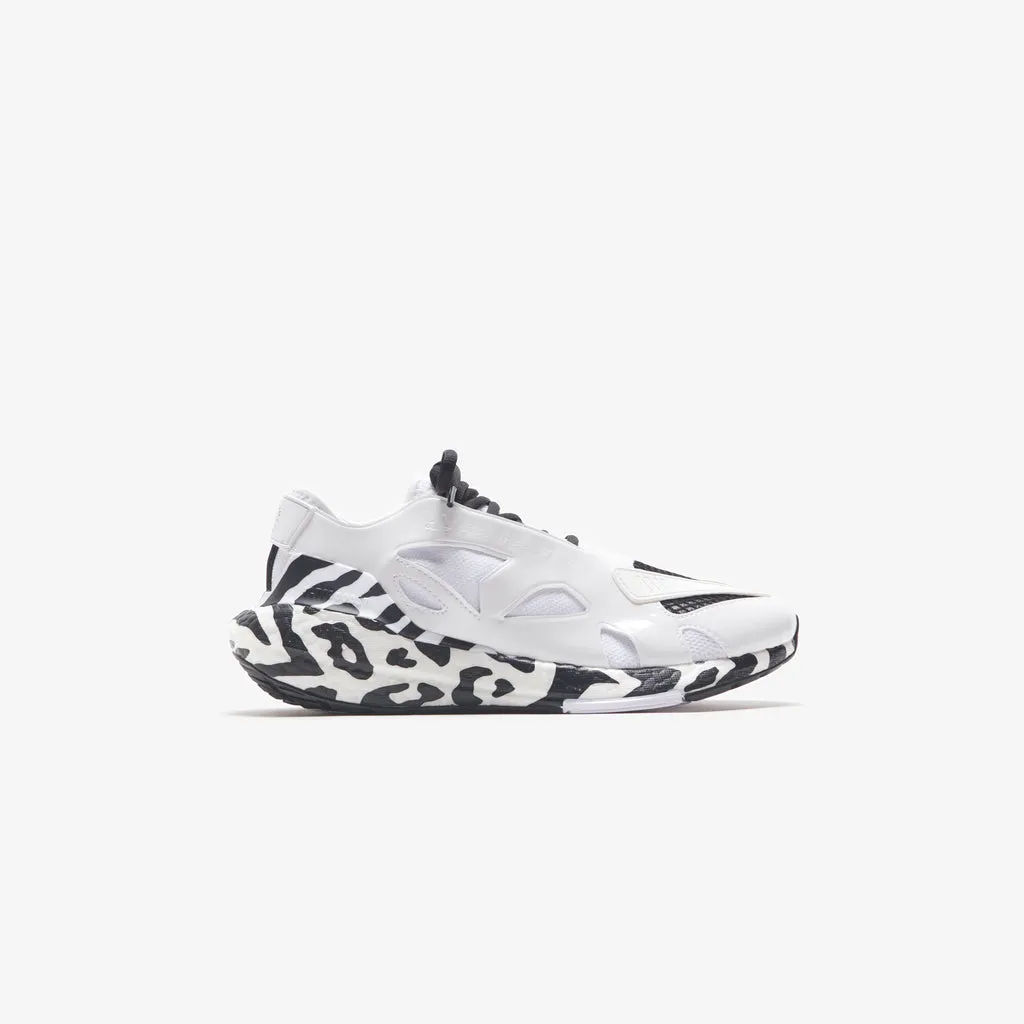 adidas by Stella McCartney     ultraboost 22 graphic