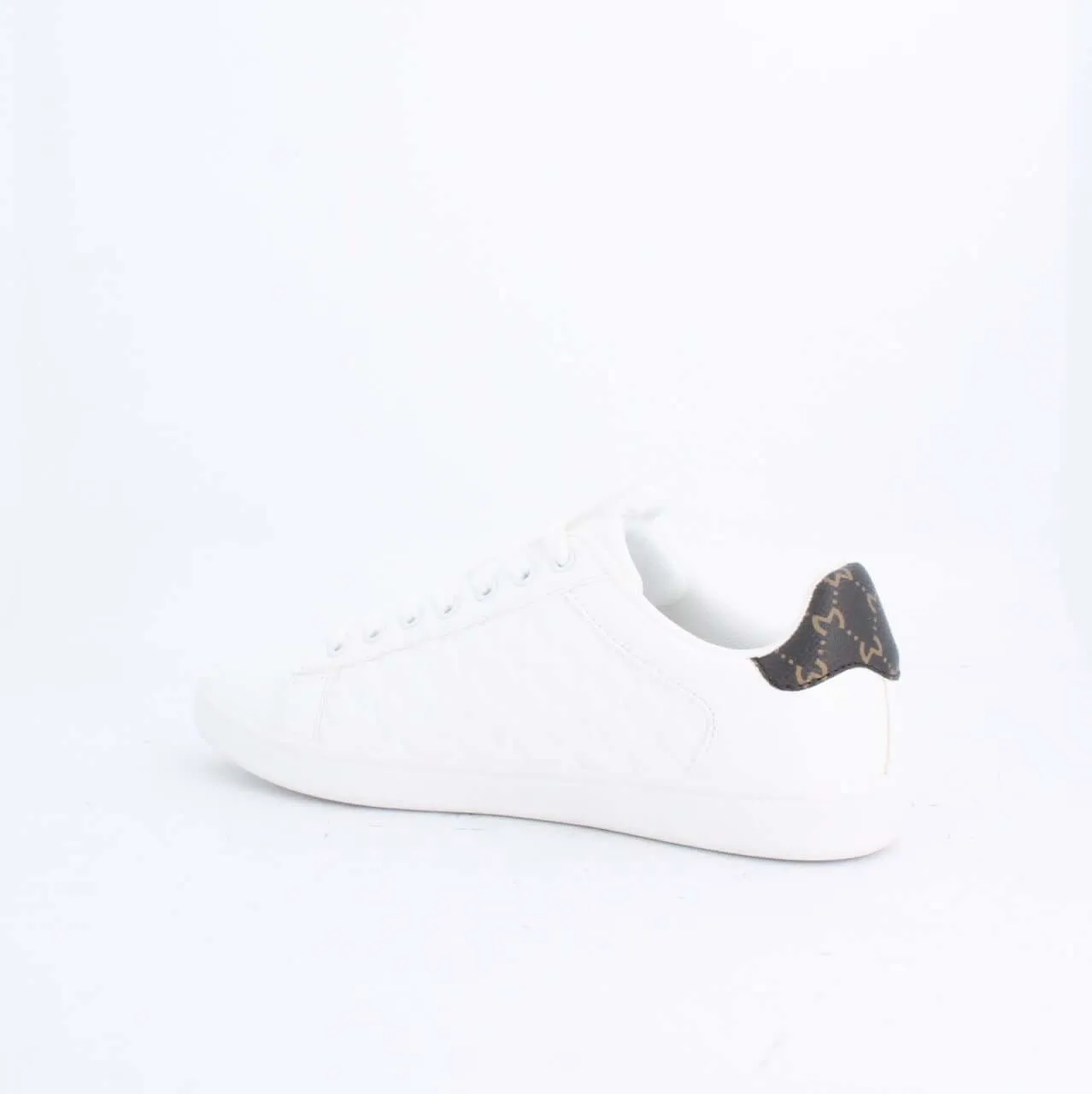 AIRIUPD-FLATS-SNEAKERS-WHITE