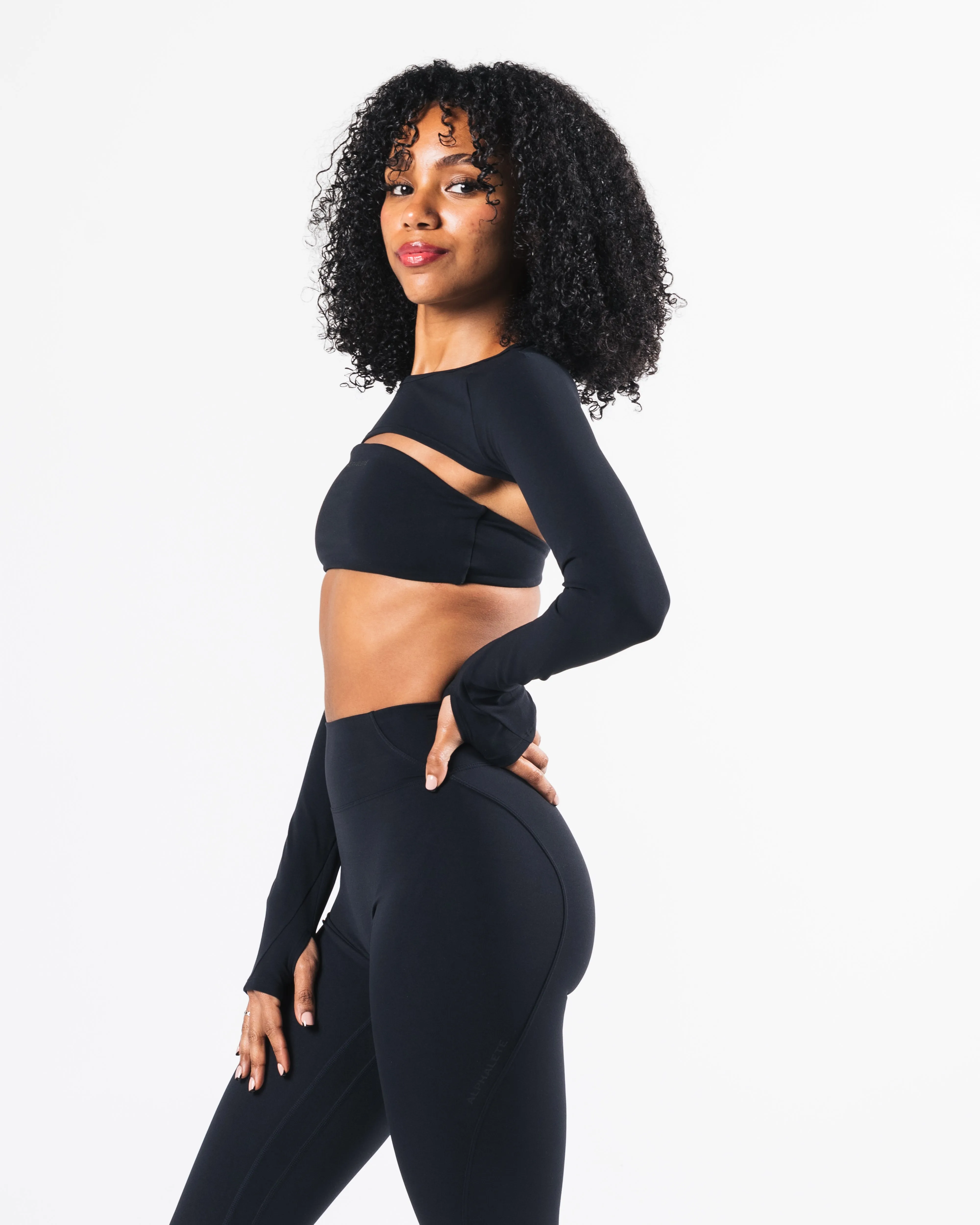 Aura Shrug LS - Black