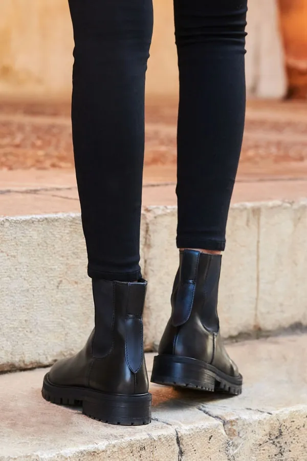 Black Chunky Sole Leather Chelsea Boot