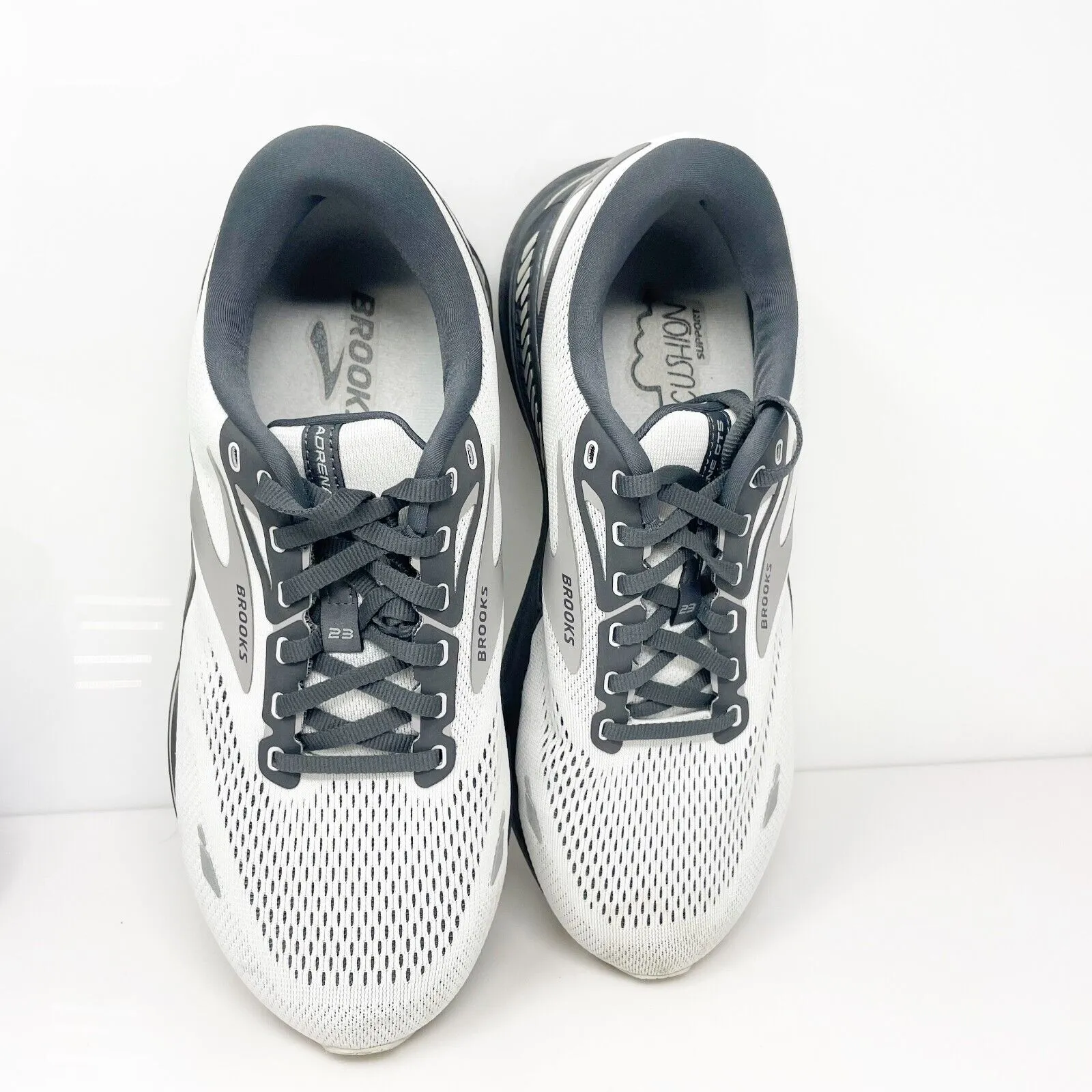 Brooks Mens Adrenaline GTS 23 1103914E065 White Running Shoes Sneakers Sz 10 4E