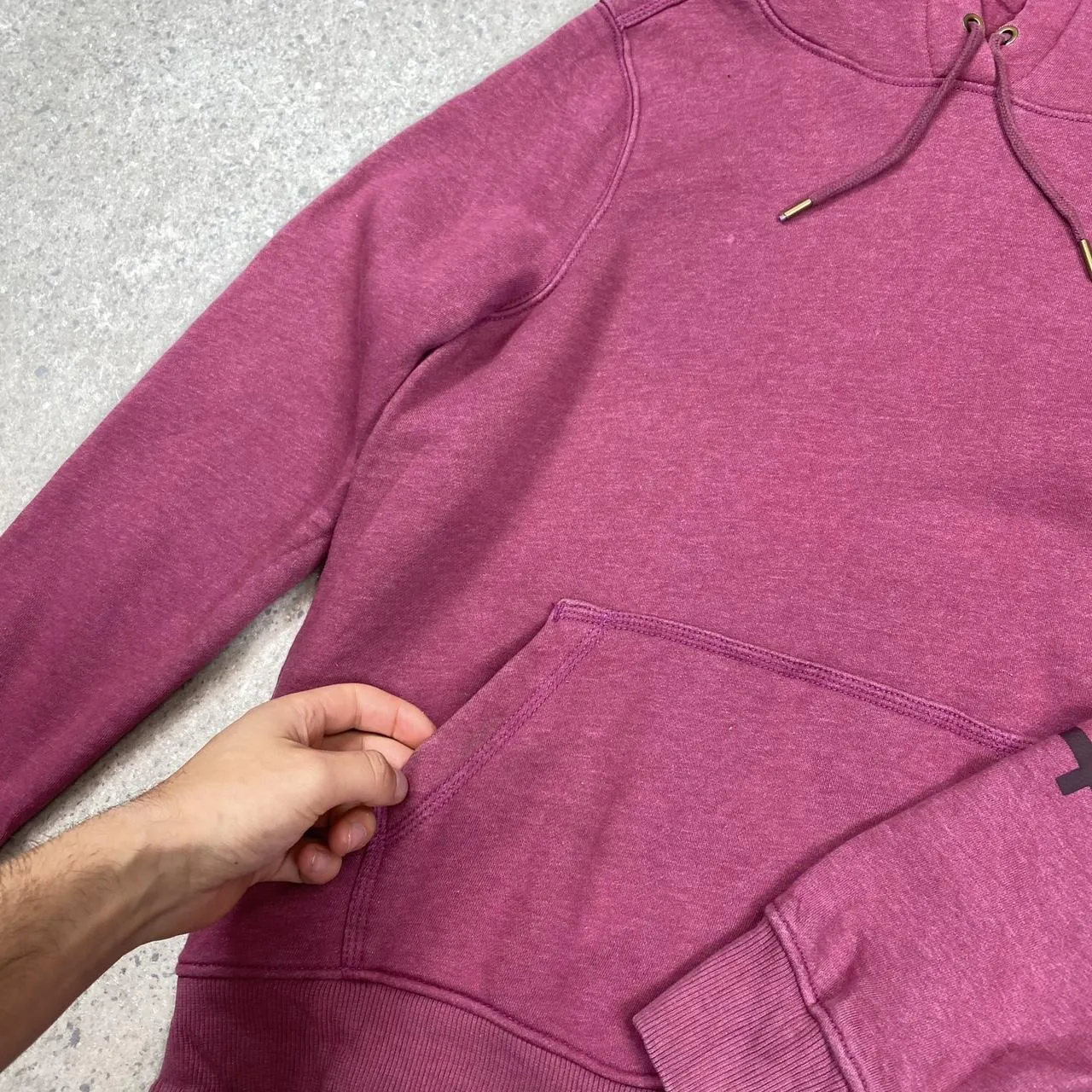 Carhartt hoodie Medium women’s