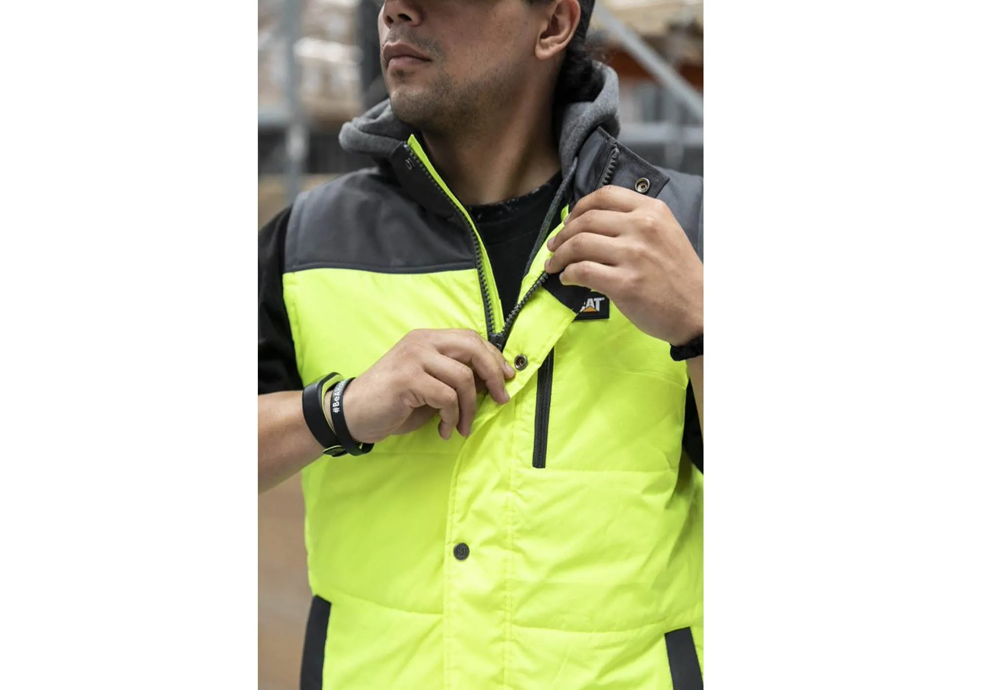 Caterpillar Mens Comfortable Durable Hi Vis Hooded Work Vest