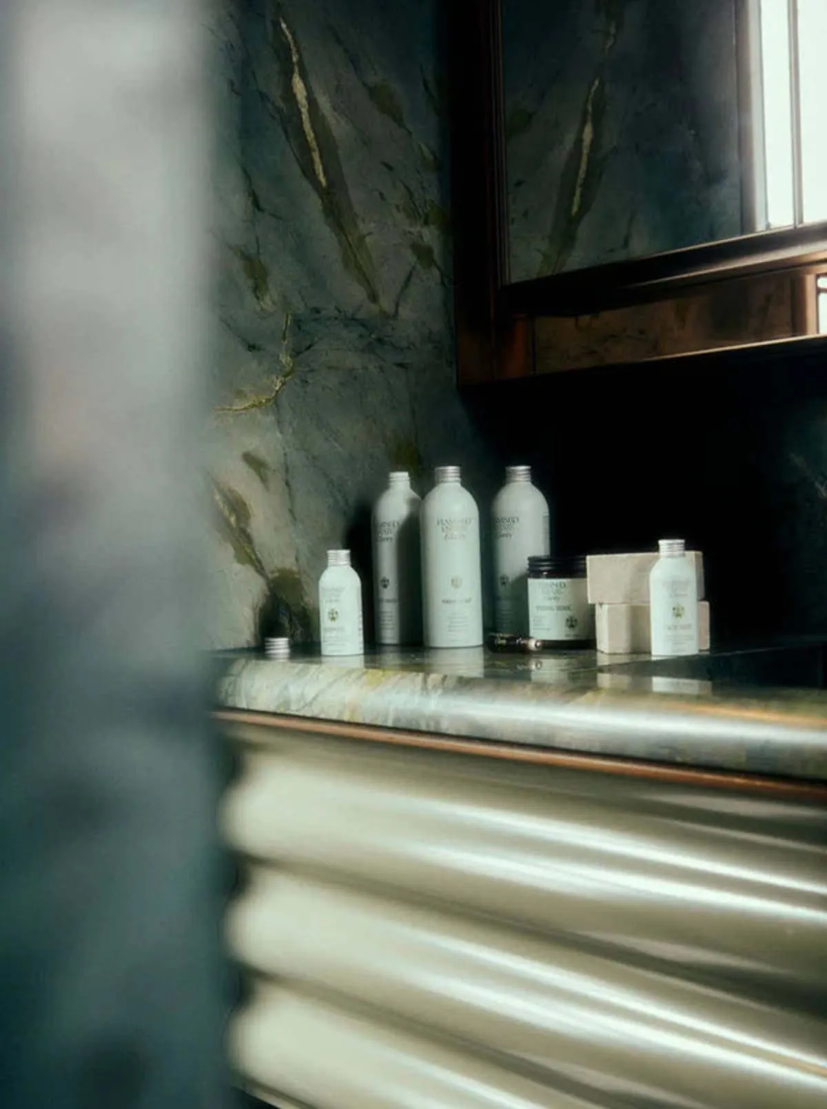 Clarity Juniper Berry & Peppermint Body Wash