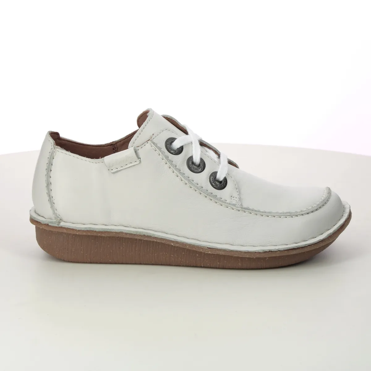 Clarks - Funny Dream 261654444d - D Fit (white Leather)