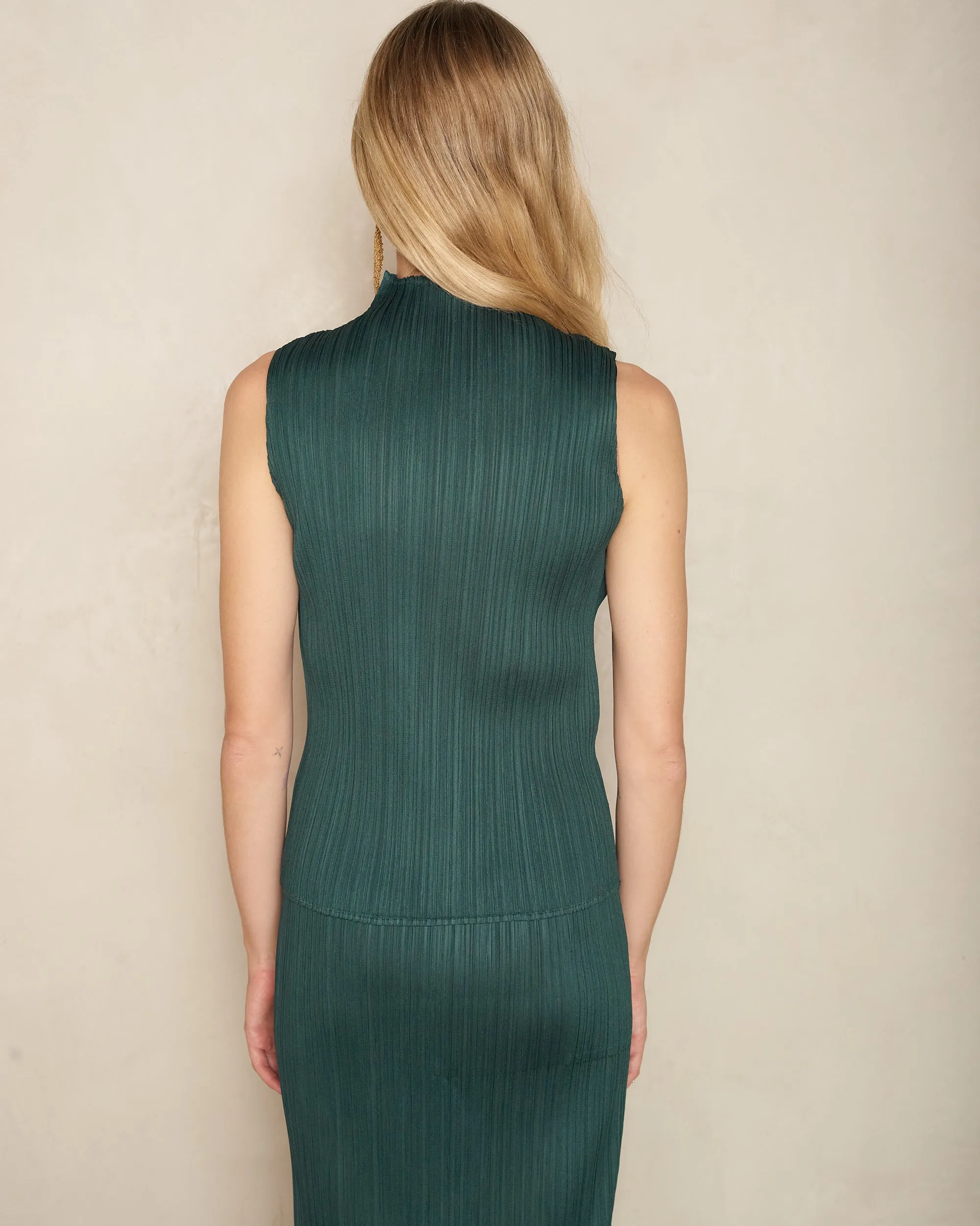 Dark Green High Neck Sleeveless Top