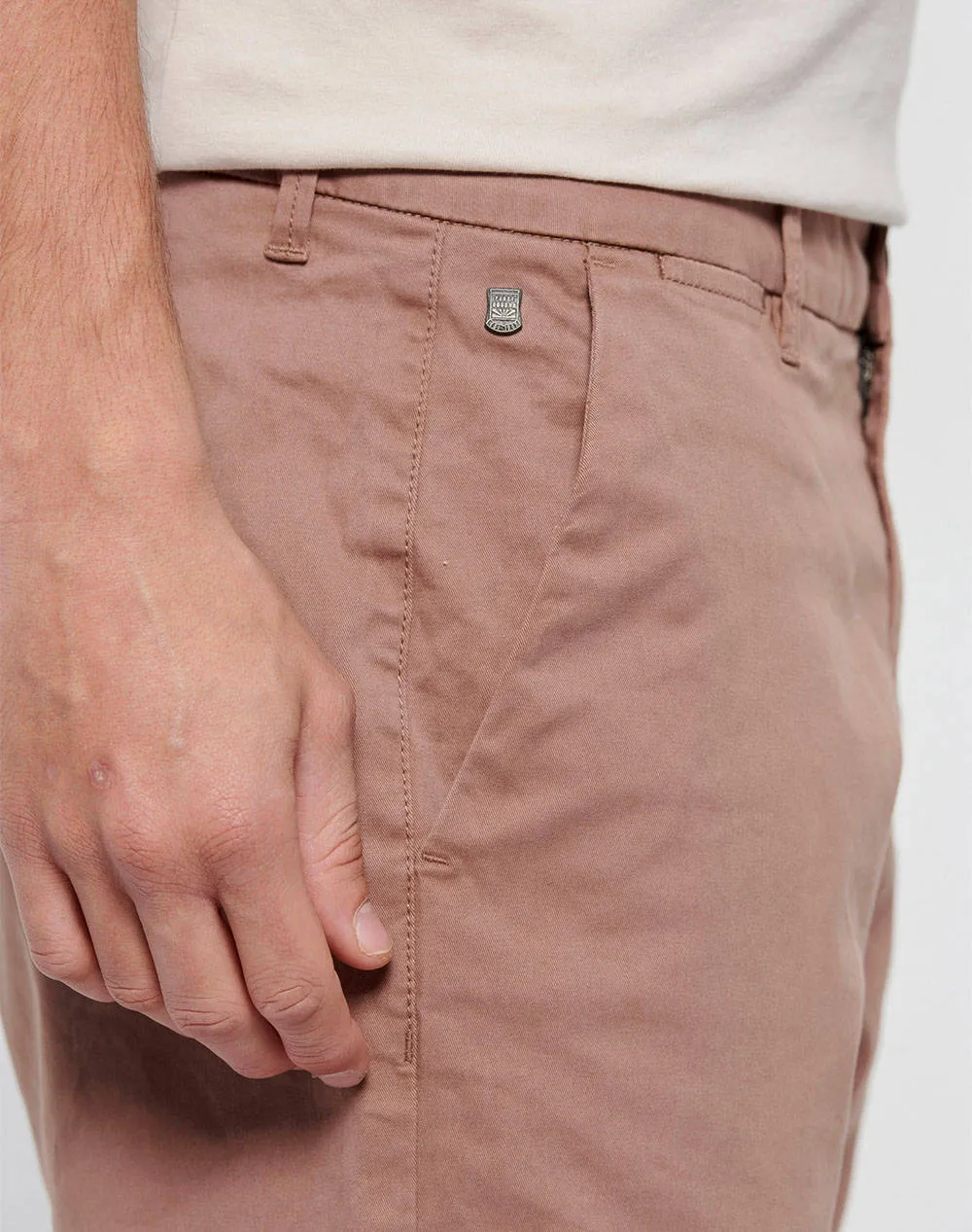 Essential chino shorts