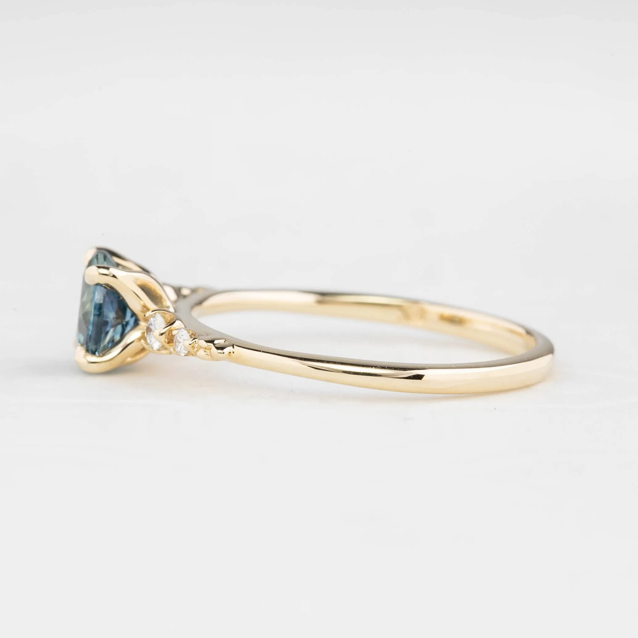 Estel Luxe Ring 1.15ct Parti Blue Green Montana Sapphire, 14K Yellow Gold (One of a kind)