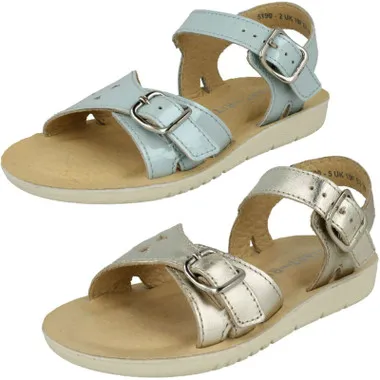 Girls Startrite Punched Heart Detailed Sandals Enchant