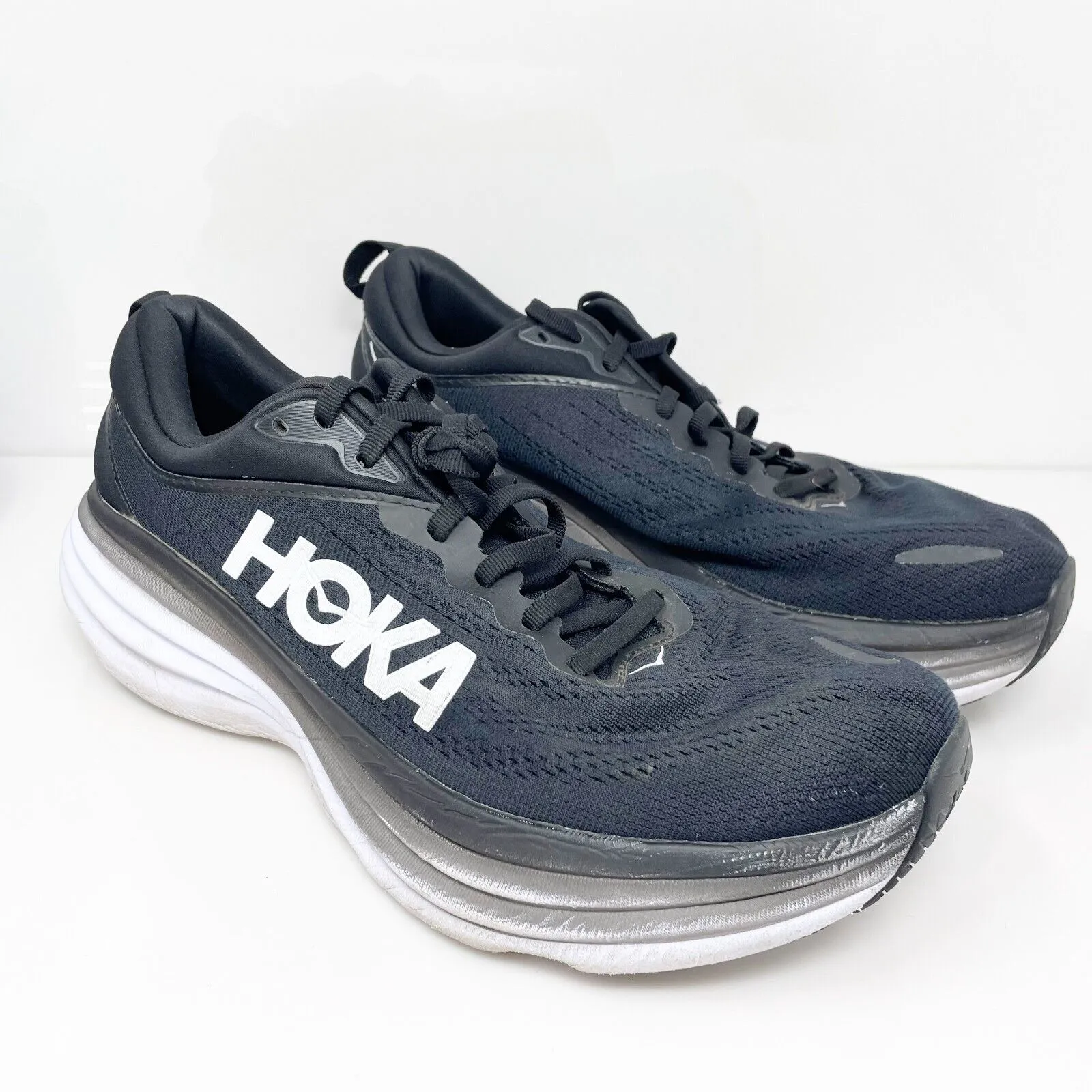 Hoka One One Mens Bondi 8 1127953 BWHT Black Running Shoes Sneakers Size 9.5 2E