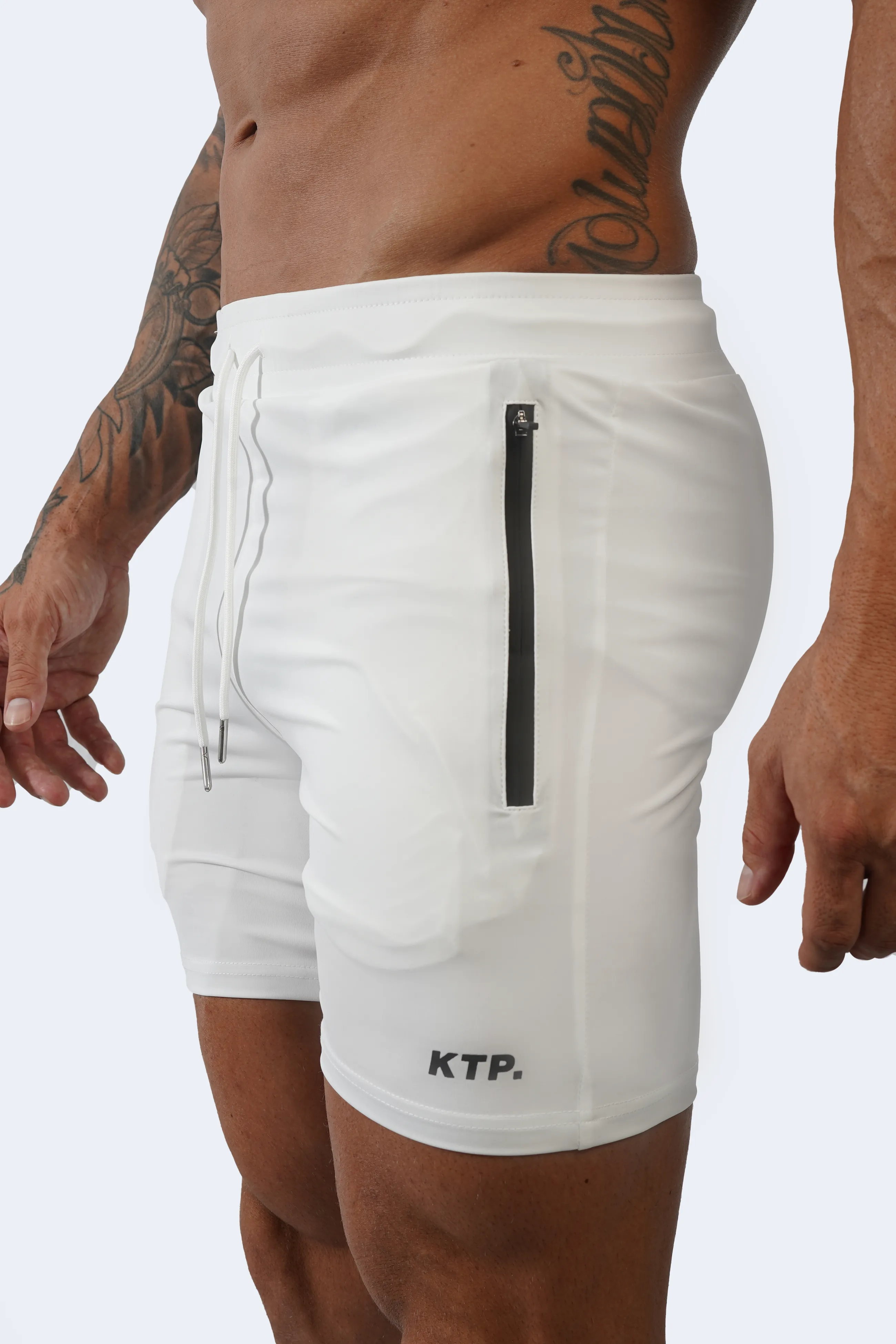 HYBRID SHORTS - WHITE