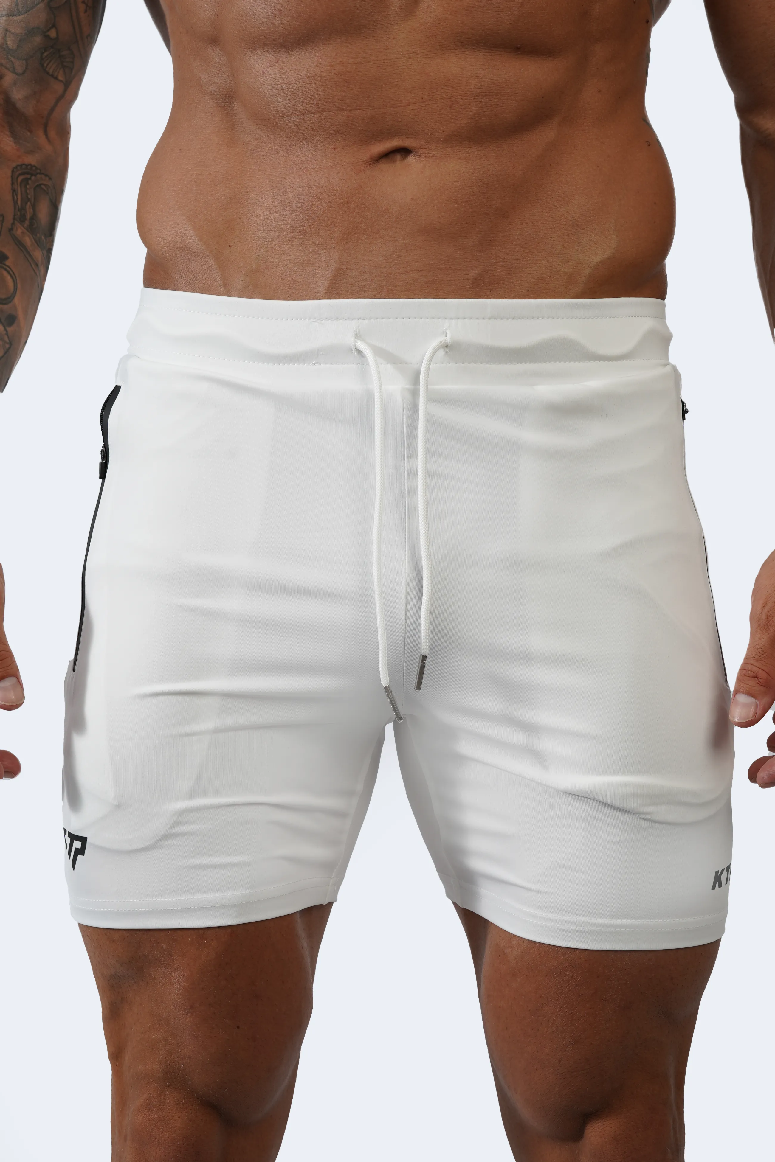 HYBRID SHORTS - WHITE