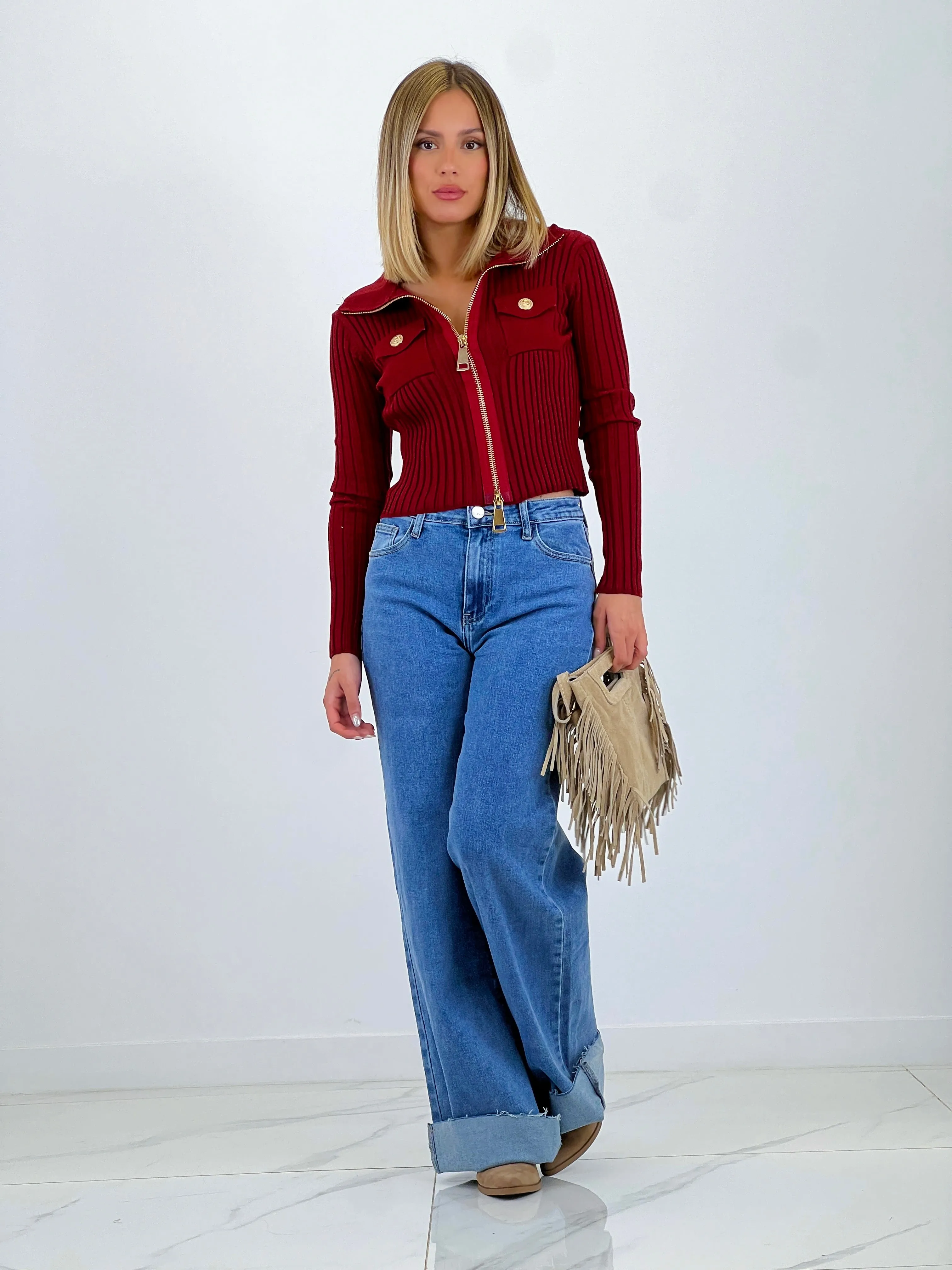Jeans wide leg bajo sin costura