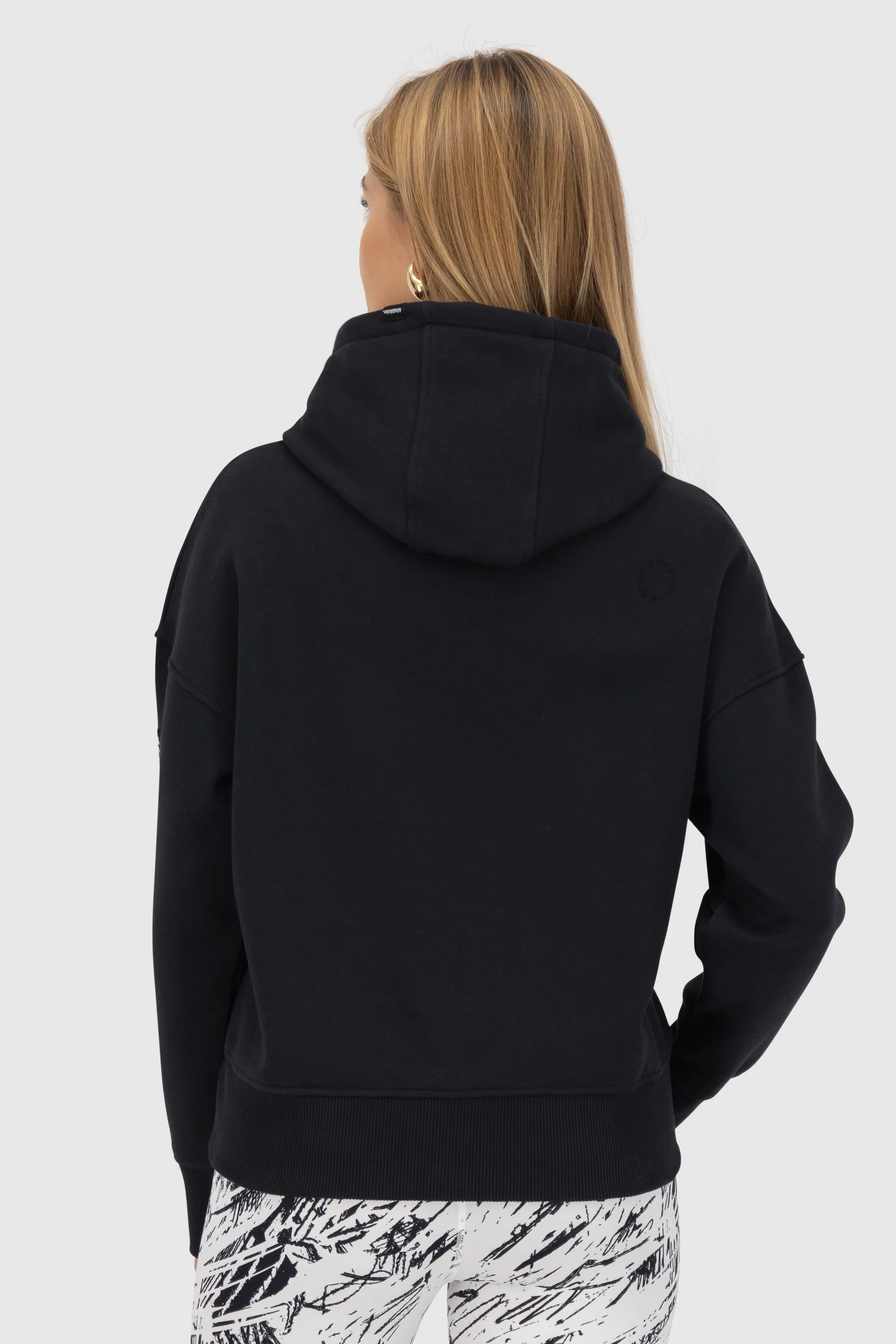 JessyAK A Hoodie Schwarz