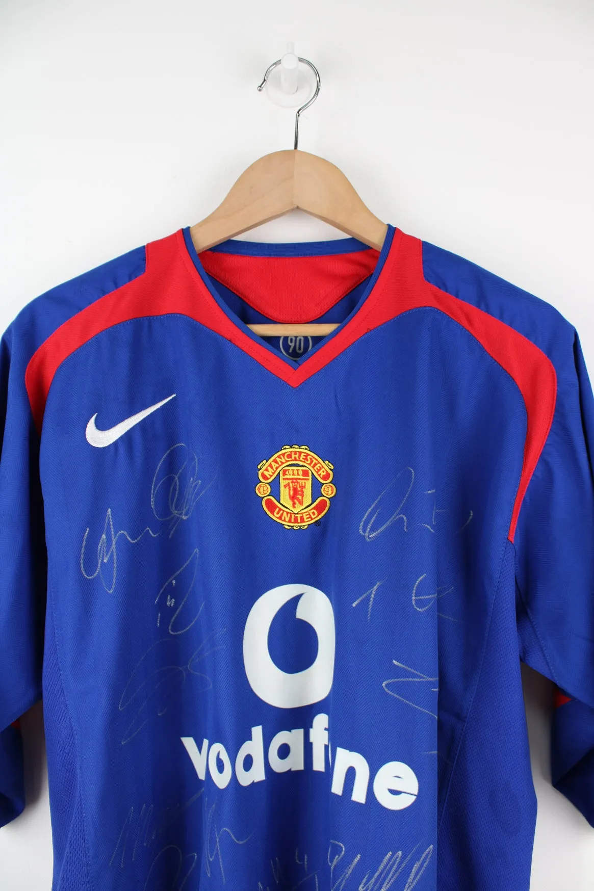 Manchester United 2005/06 Signed Football Shirt