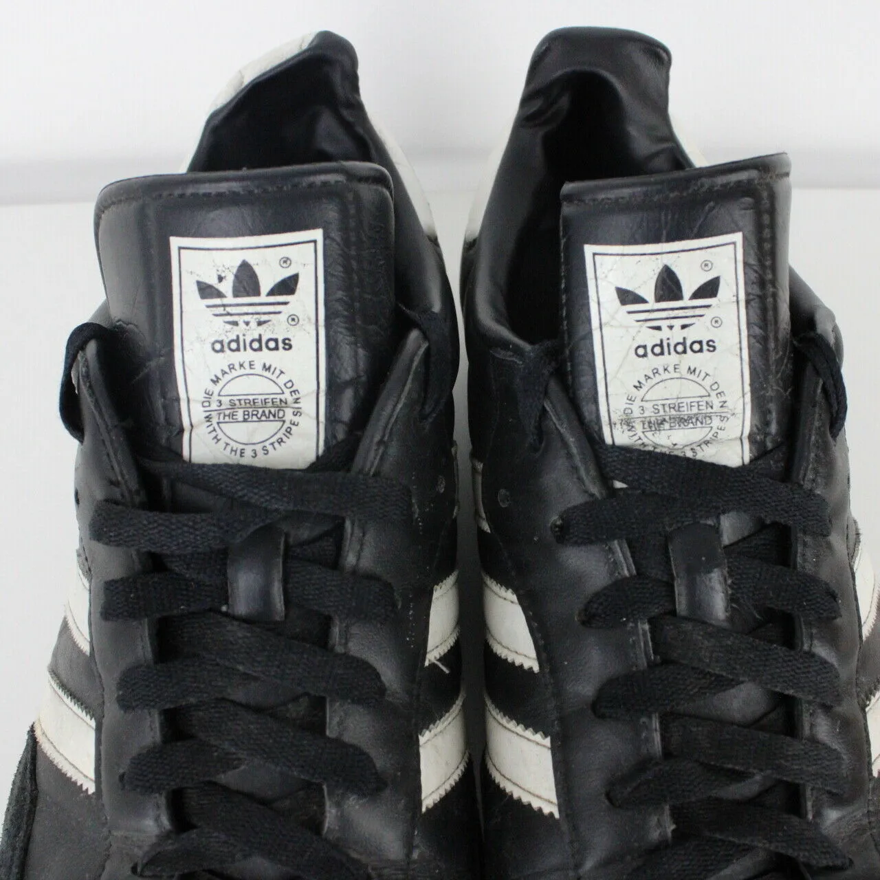 Mens ADIDAS 00s Samba Trainers Black | UK 13