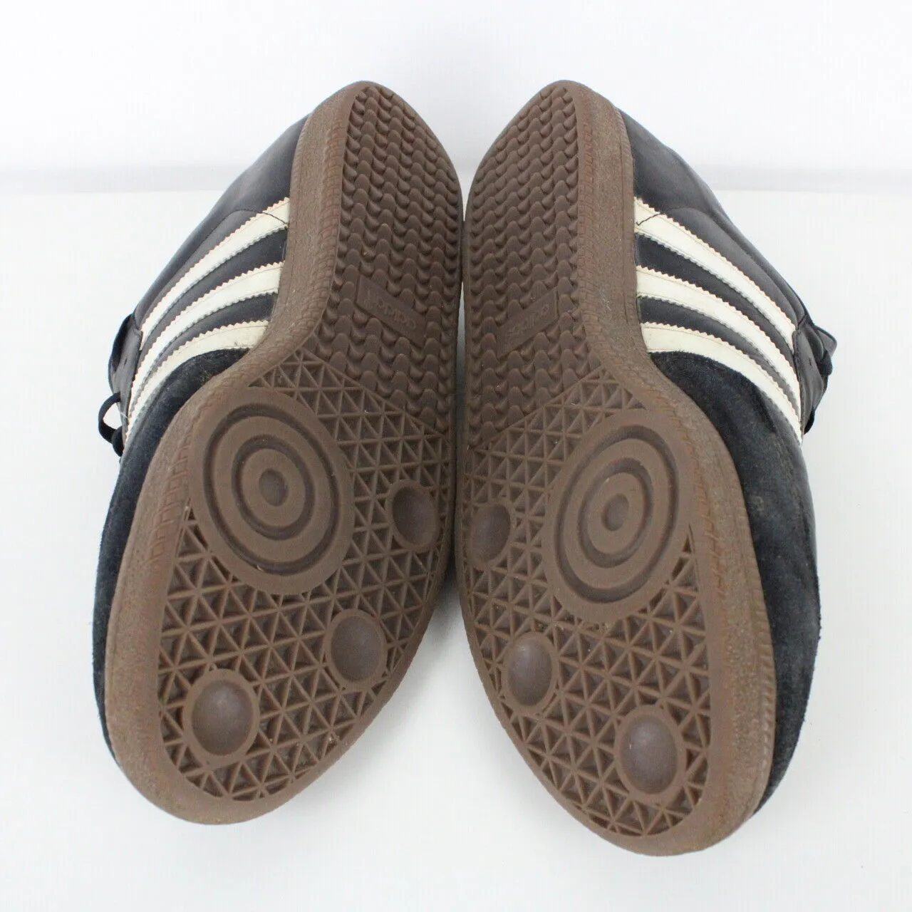 Mens ADIDAS 00s Samba Trainers Black | UK 13