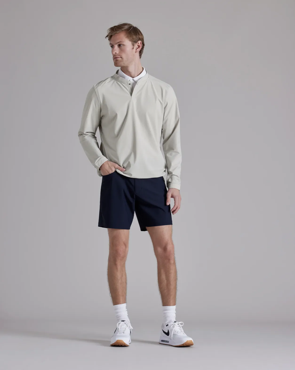 MOMENTUM GOLF SNAP CREWNECK