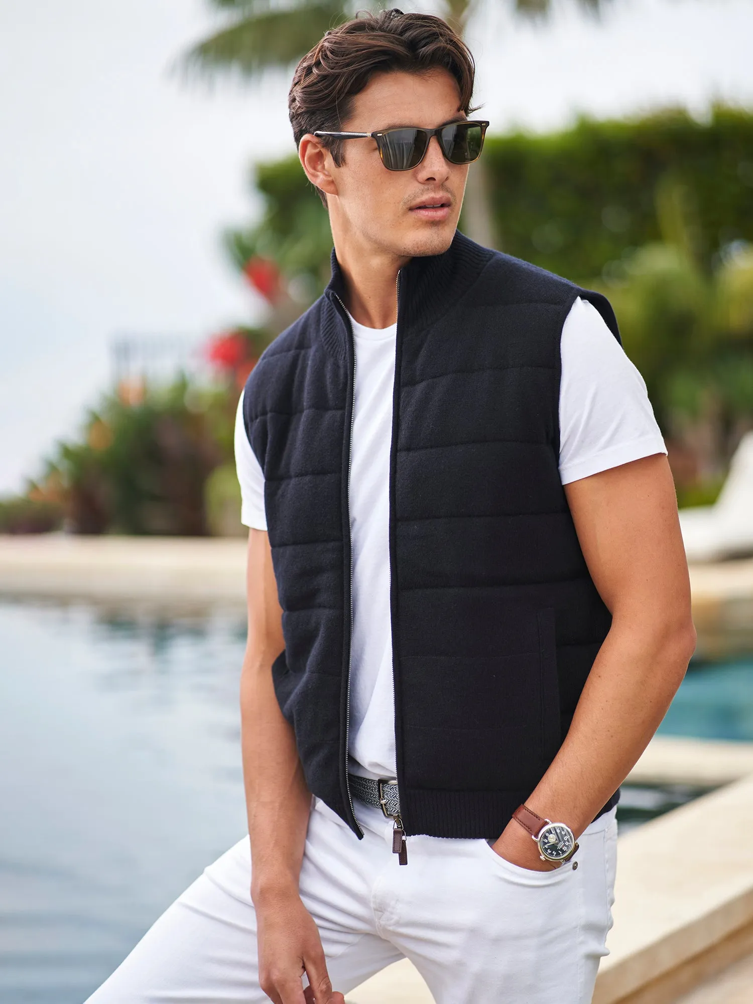 Nanook Cashmere Vest