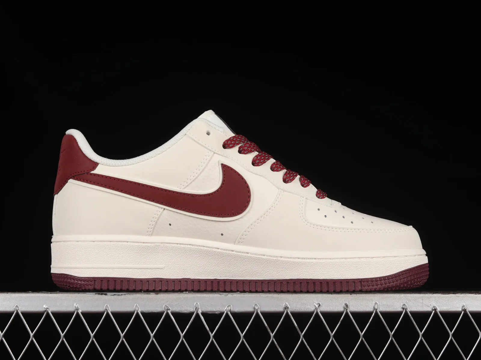 Nike Air Force 1 07 Low Beige White Dark Red GL6835-005
