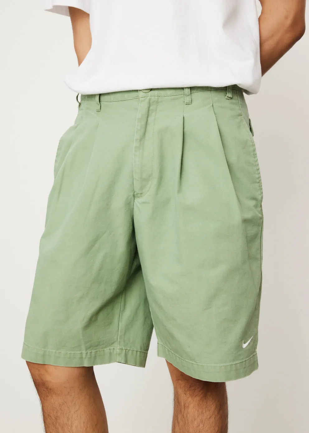 Nike -  Life Pleated Chino Shorts - Shorts