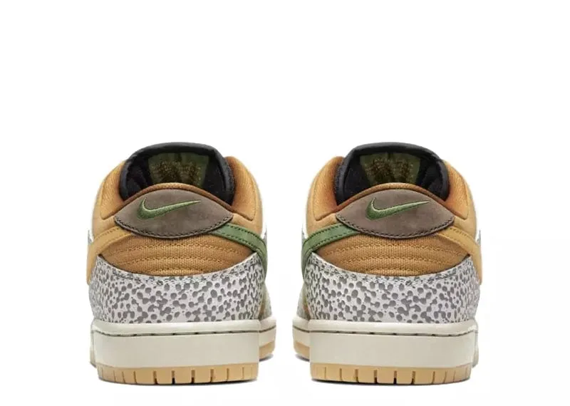 Nike SB Dunk Low Safari