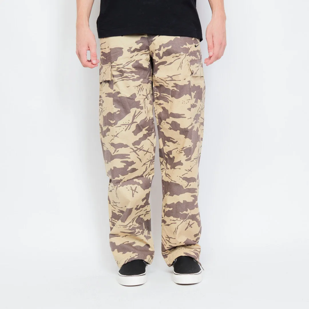 Nike SB - Kearny Skate Cargo Pants Camo (Limestone)
