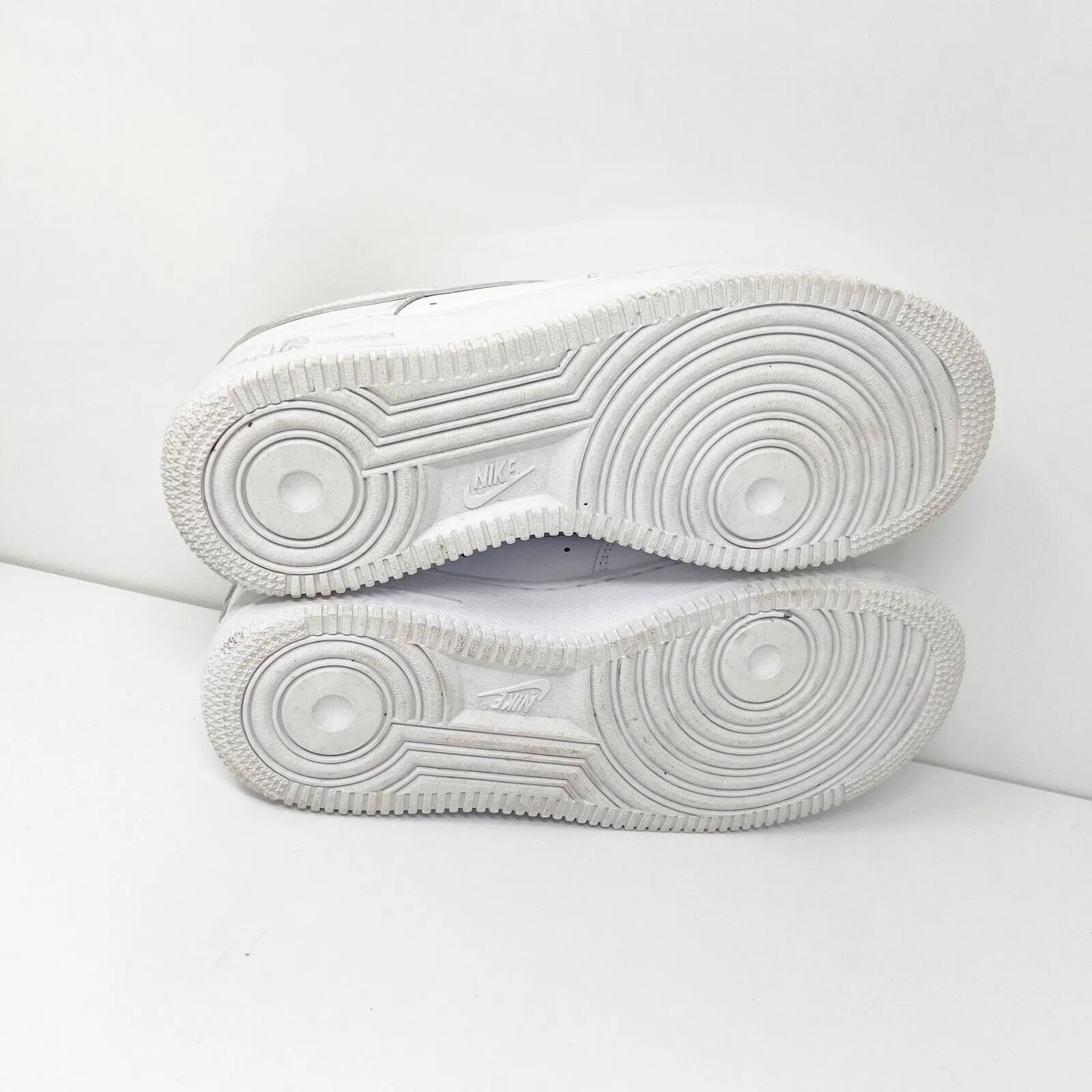 Nike Womens Air Force 1 07 315115-112 White Casual Shoes Sneakers Size 7.5