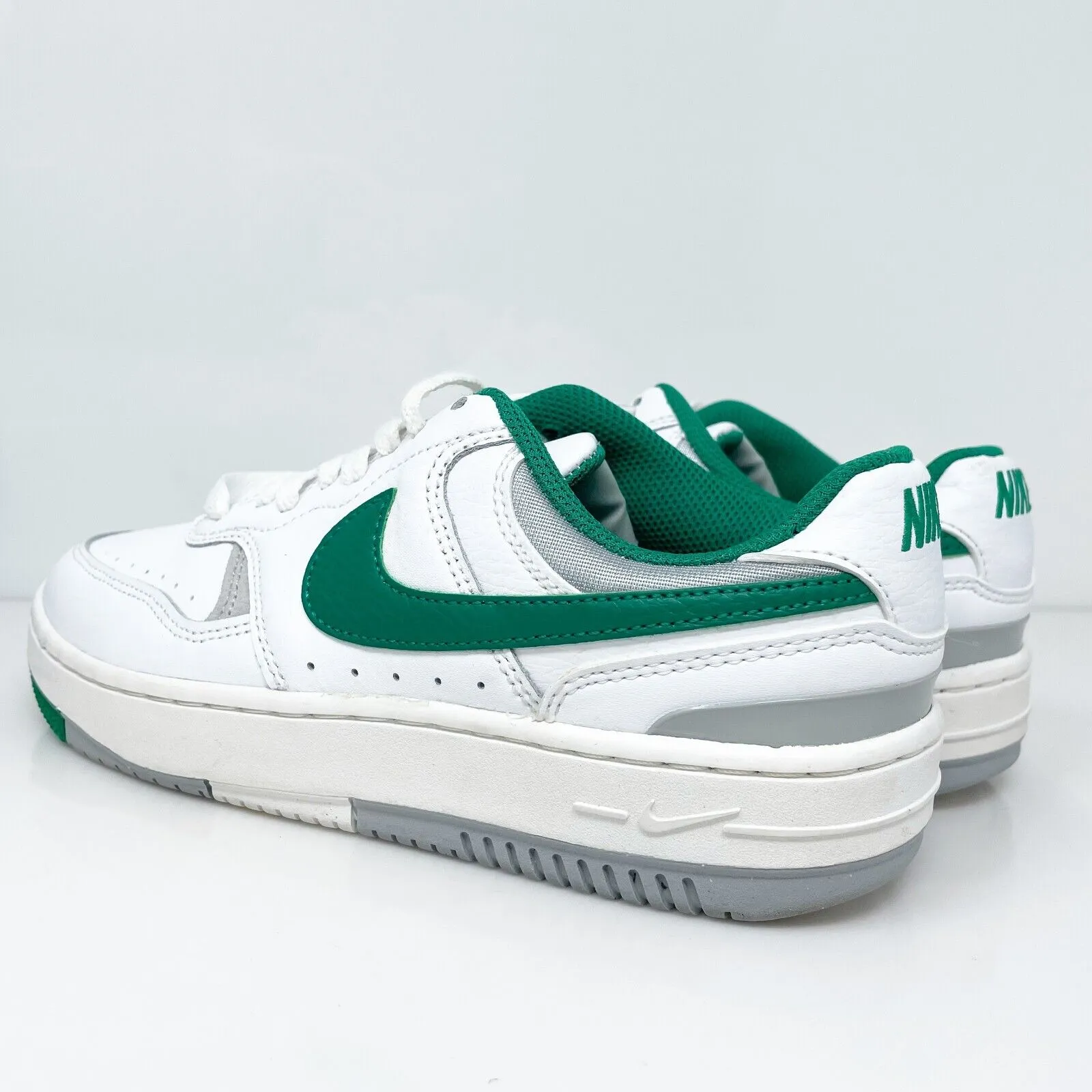 Nike Womens Gamma Force DX9176-106 White Running Shoes Sneakers Size 6.5