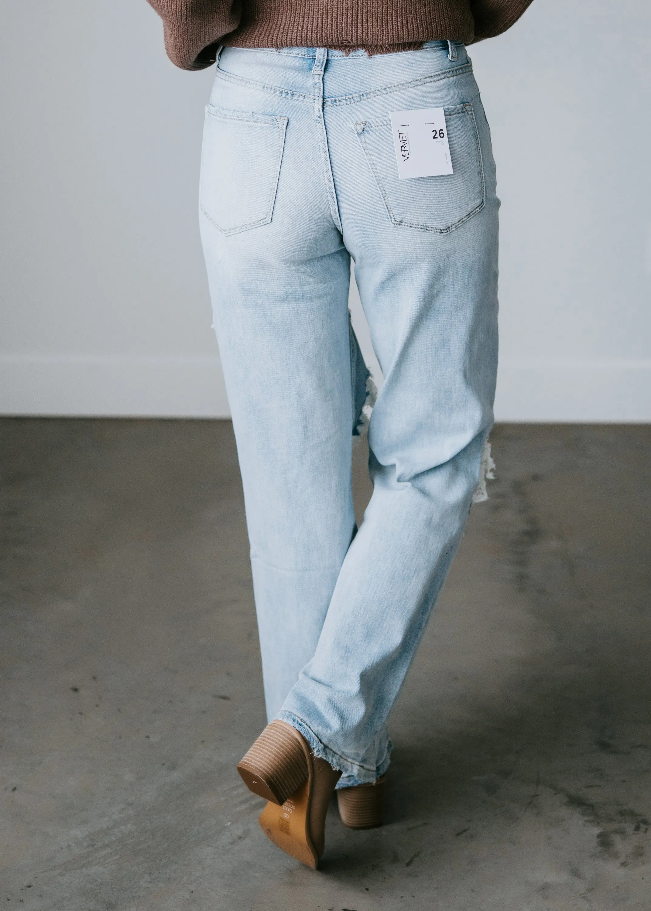 Nona Loose Fit Jeans