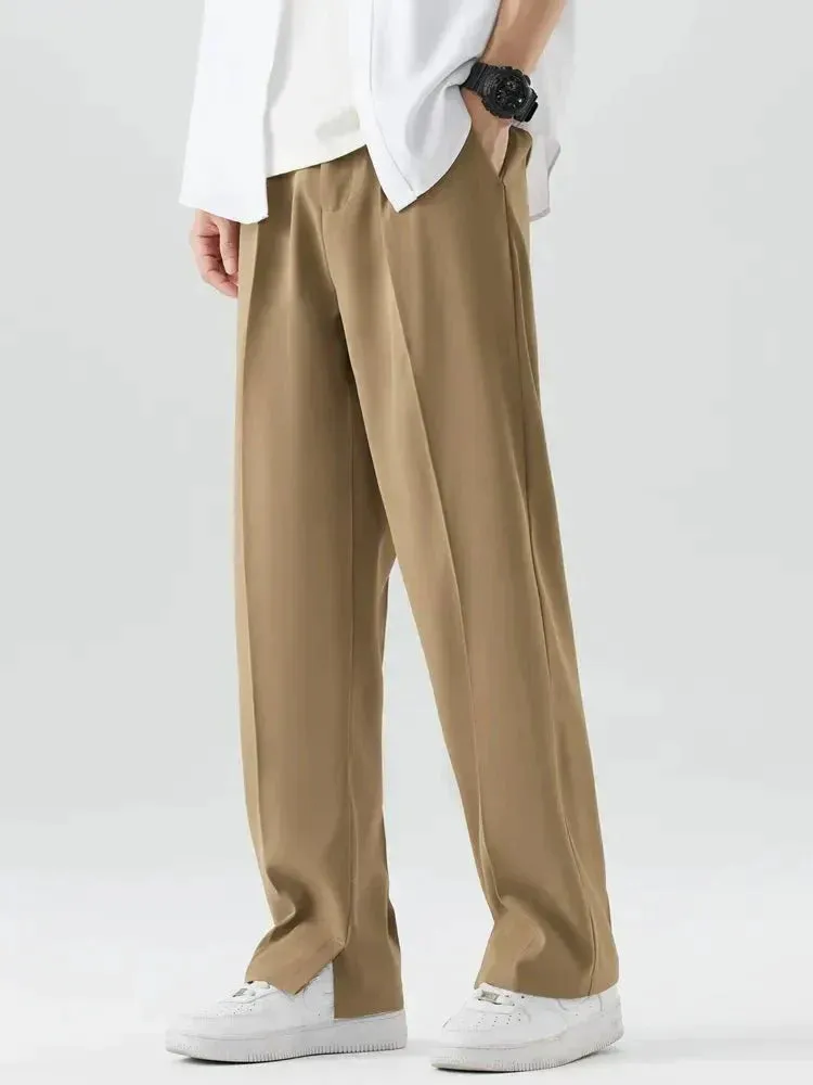 Pantalon à plis moderne