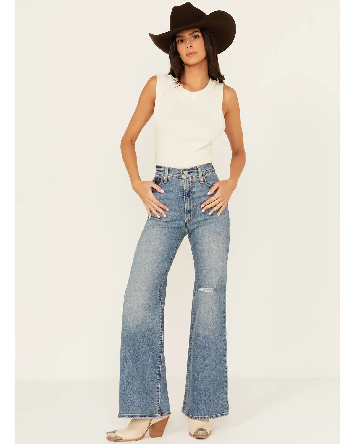 Product Name:  Levi's Women's Light Wash High Rise Slim Stretch Bell Jeans