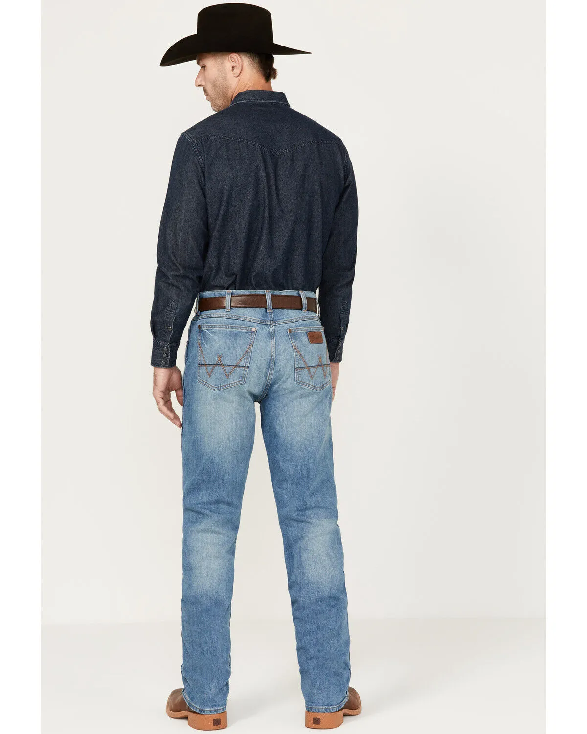 Product Name:  Wrangler Retro Men's Fergus Medium Wash Slim Straight Stretch Denim Jeans