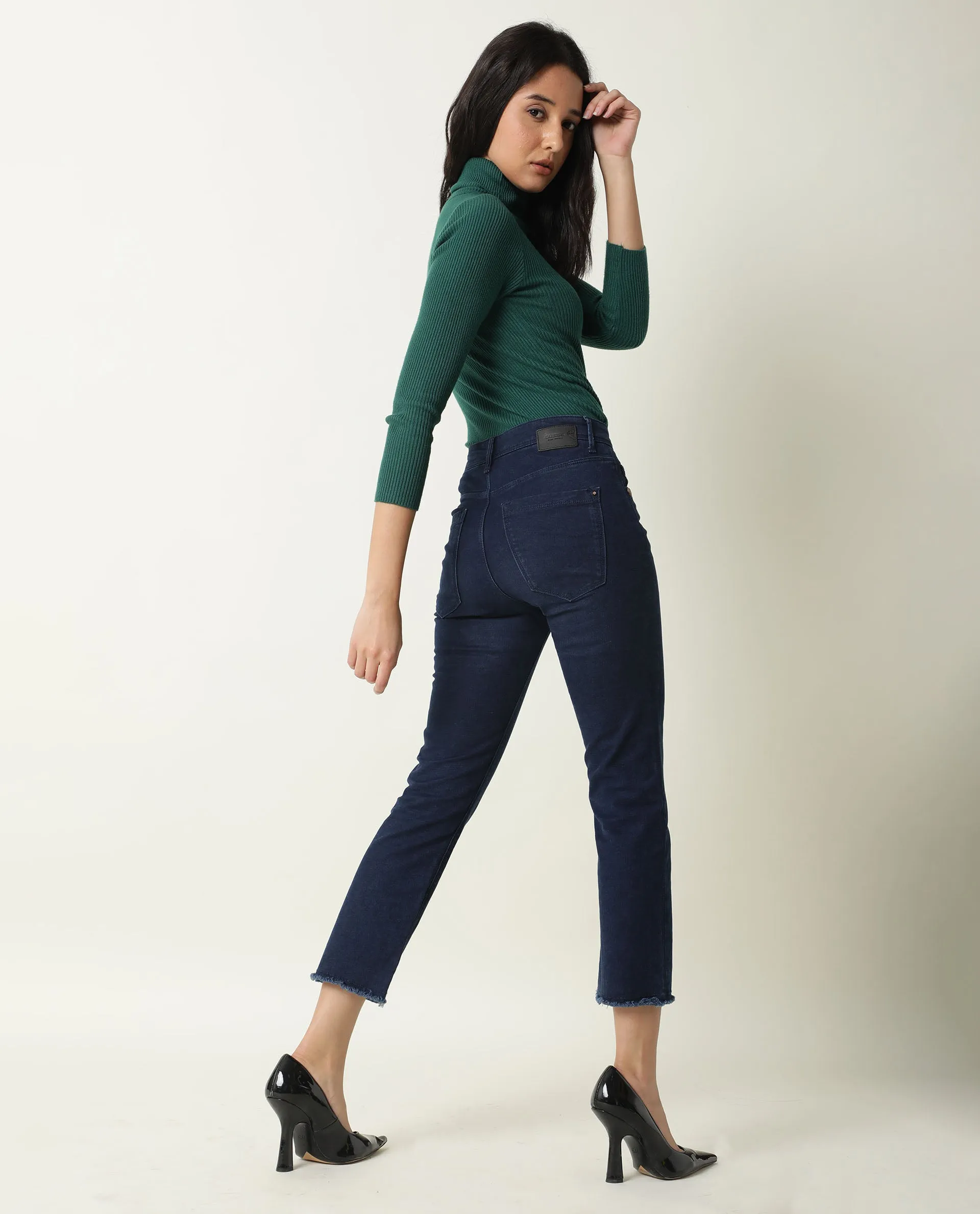 Rareism Women Hugo Blue Cotton Fabric Mid Rise Solid Relaxed Fit Ankle Length Jeans