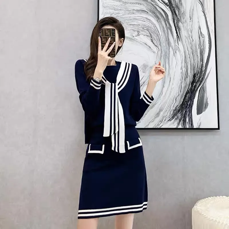 Small suit skirt women's new 2023 autumn and winter long-sleeved navy style sweater knitted two-piece suit skirt