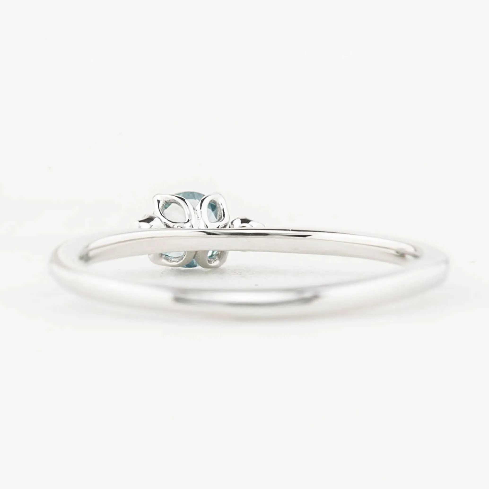 Sofia Ring 4mm 0.30ct Blue Green Round Montana Sapphire, 14K White Gold