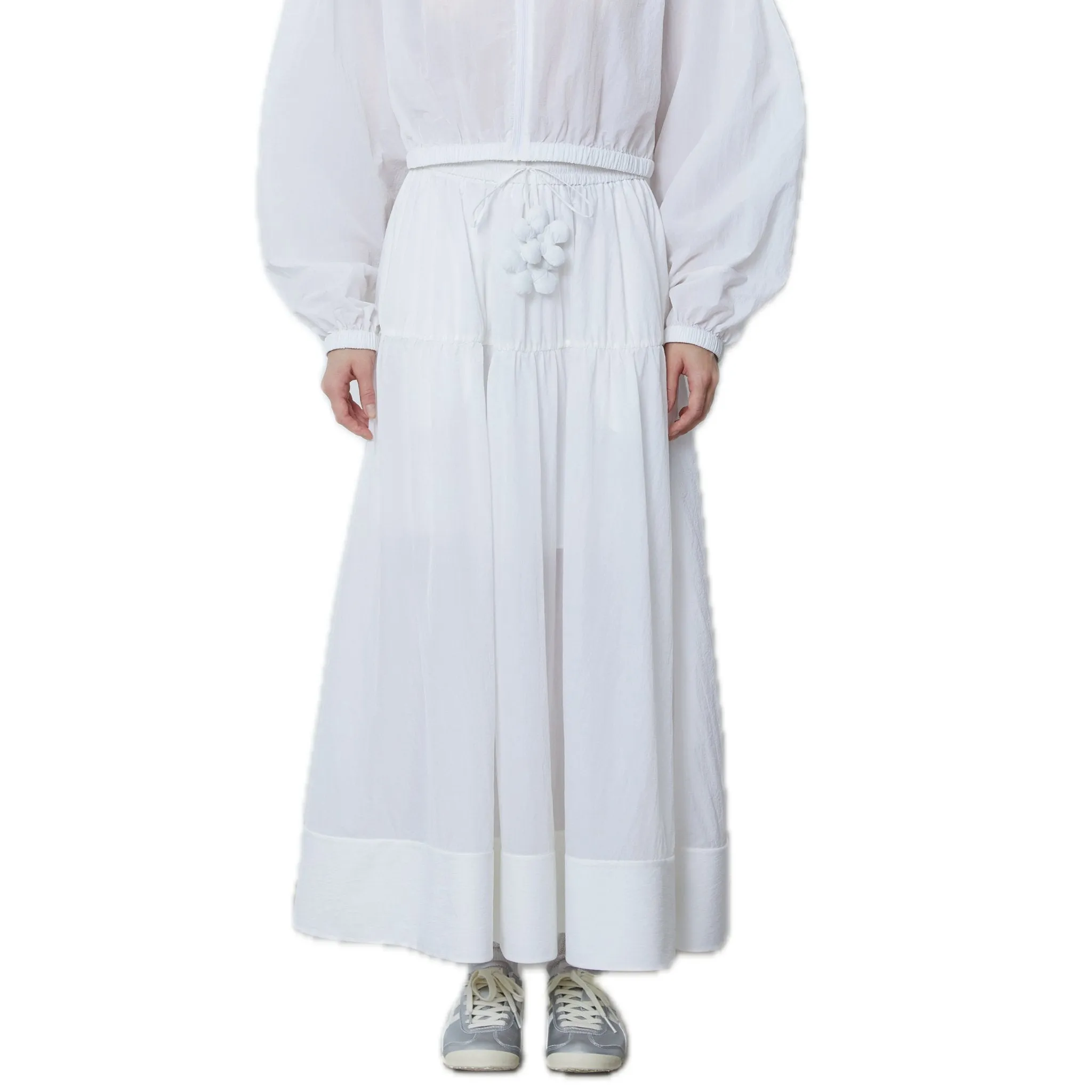 Sunscreen Long Skirt in White-