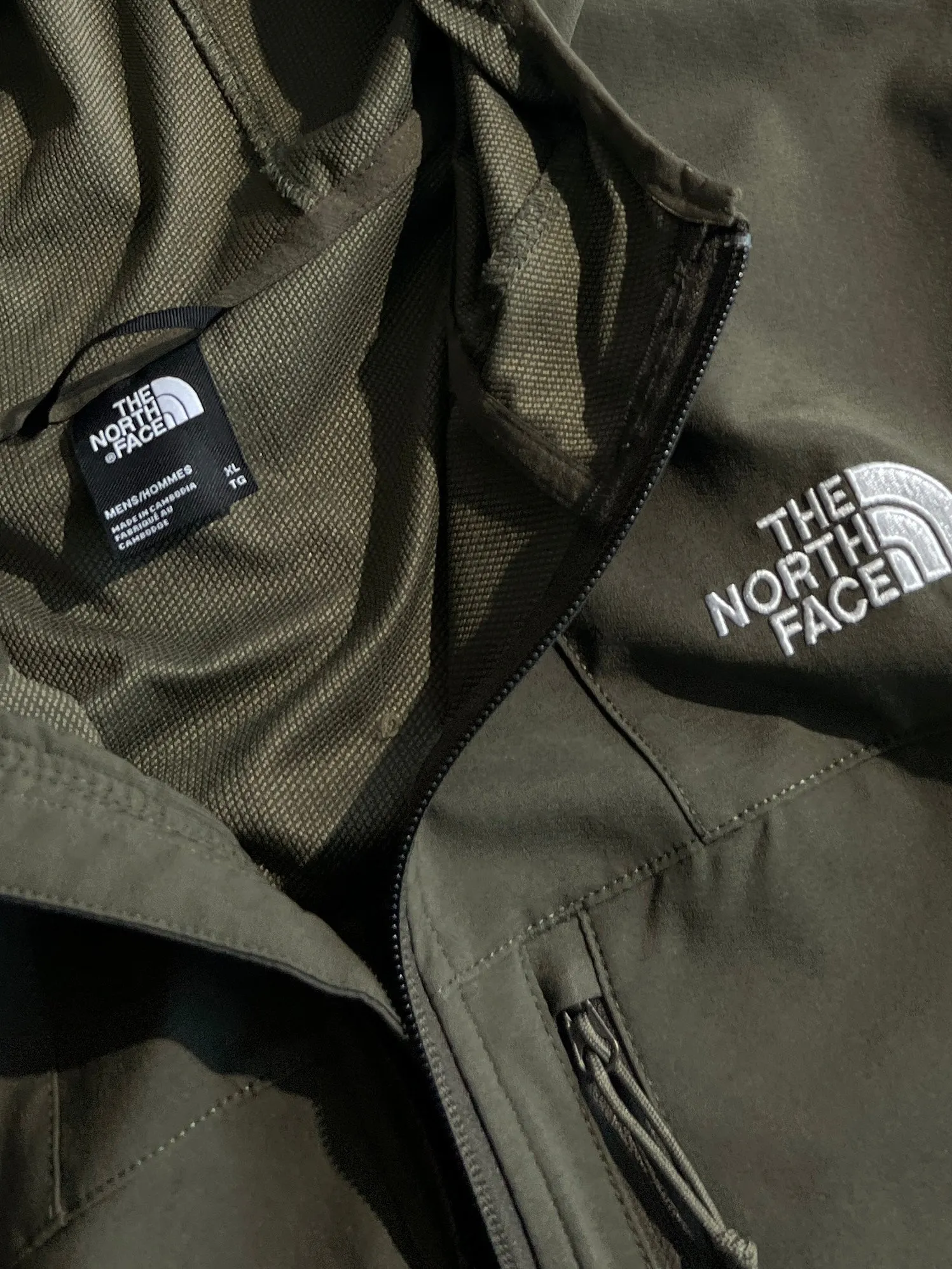 The North Face Zip Up Hooded Jacket (XL)