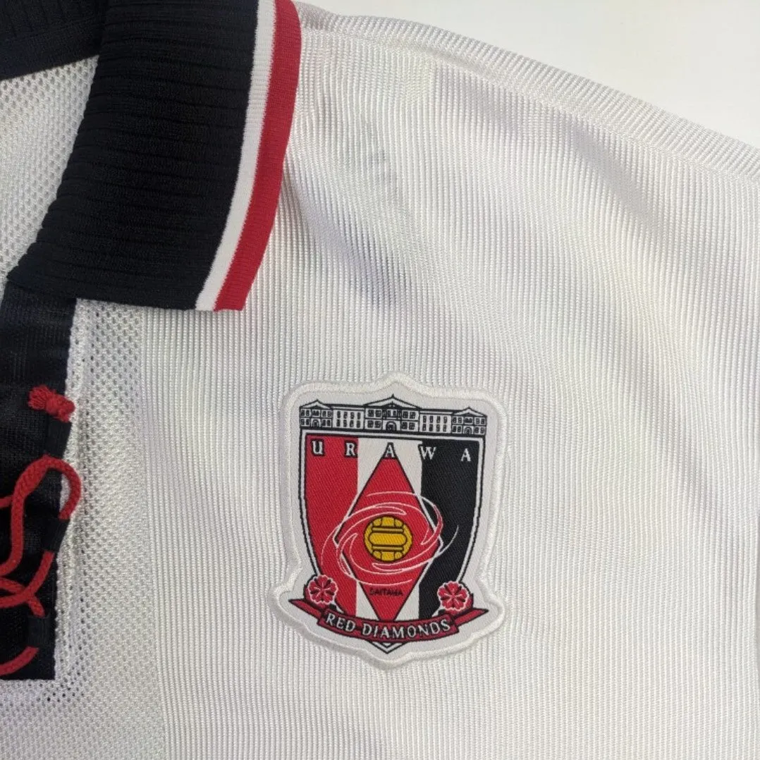Urawa Mitsubishi Red Diamonds J-League Japan 2001/2002 Away Football Shirt Large