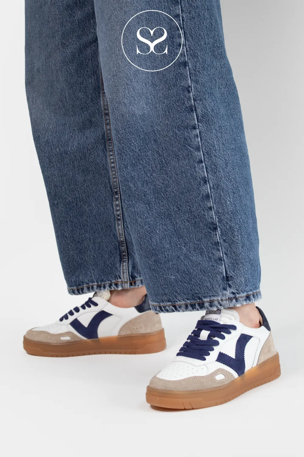 VICTORIA 1257125 BLUE/WHITE FLATFORM TRAINERS