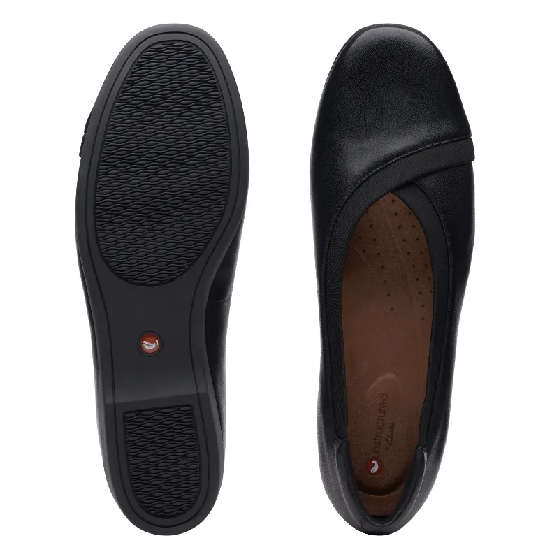 Women’s Clarks Un Darcey Ease – Black