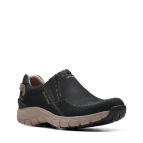 Womens Clarks Wave Plateau AP in Black