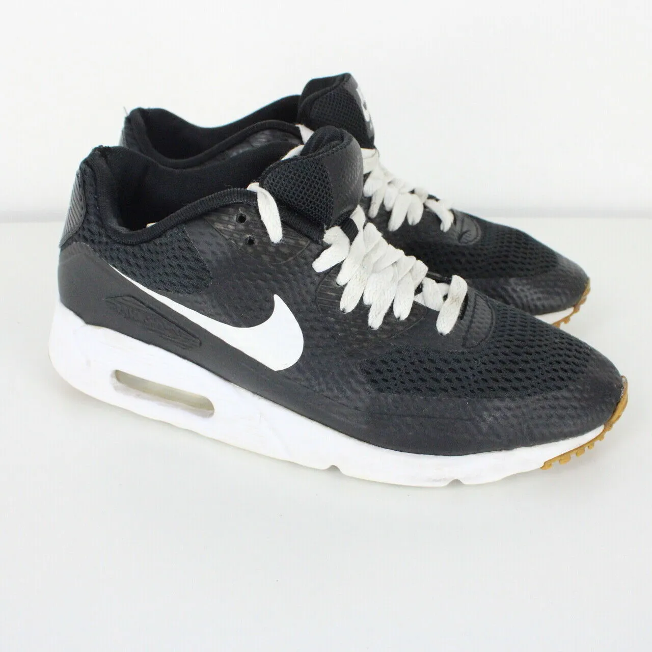 Womens NIKE AIR MAX 90 Trainers Black | UK 5