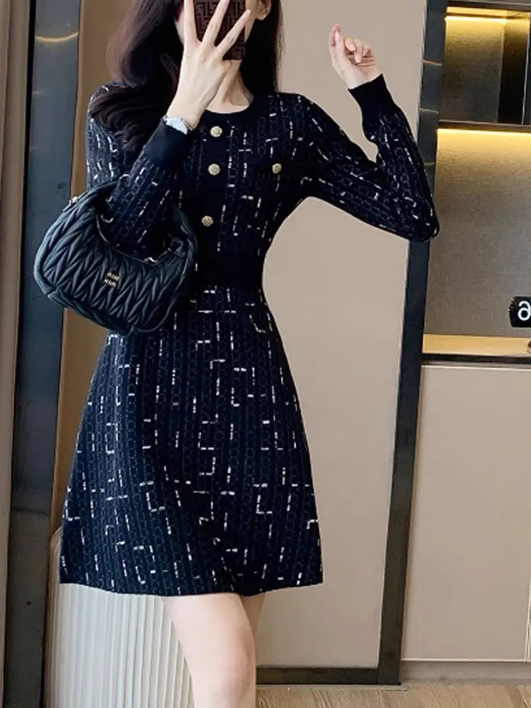 Xiaoxiangfeng knitted dress 2023 autumn new fashion women's long-sleeved bottoming slim A-line sweater skirt (B8911)