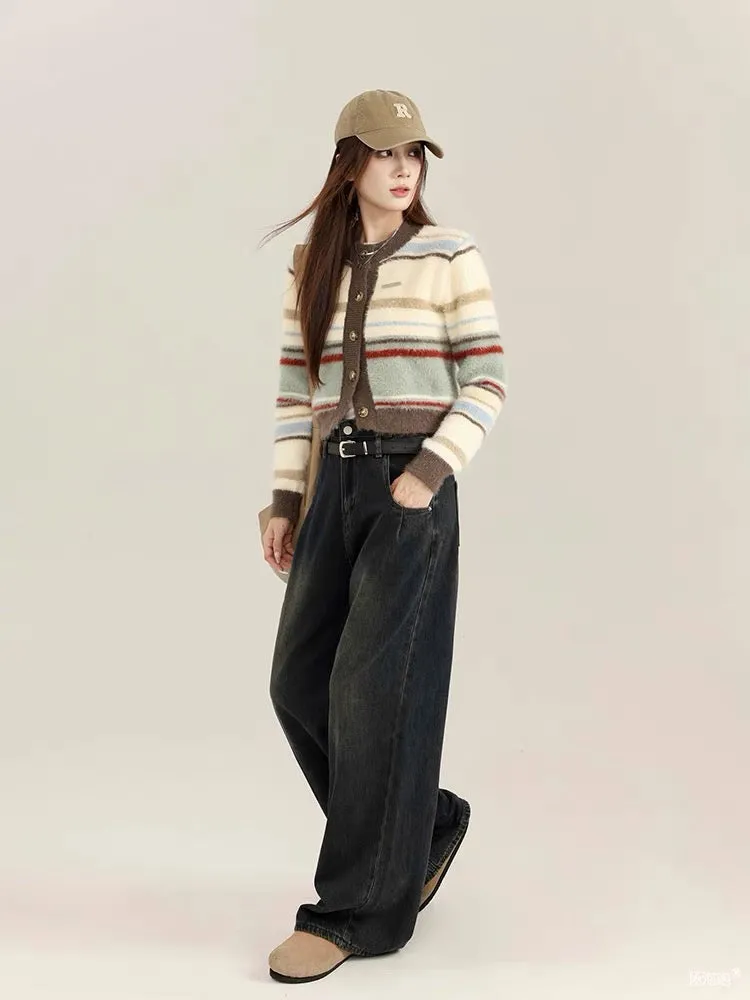 Yang Paopao American retro striped contrasting short sweater jacket for women in autumn small round neck knitted top