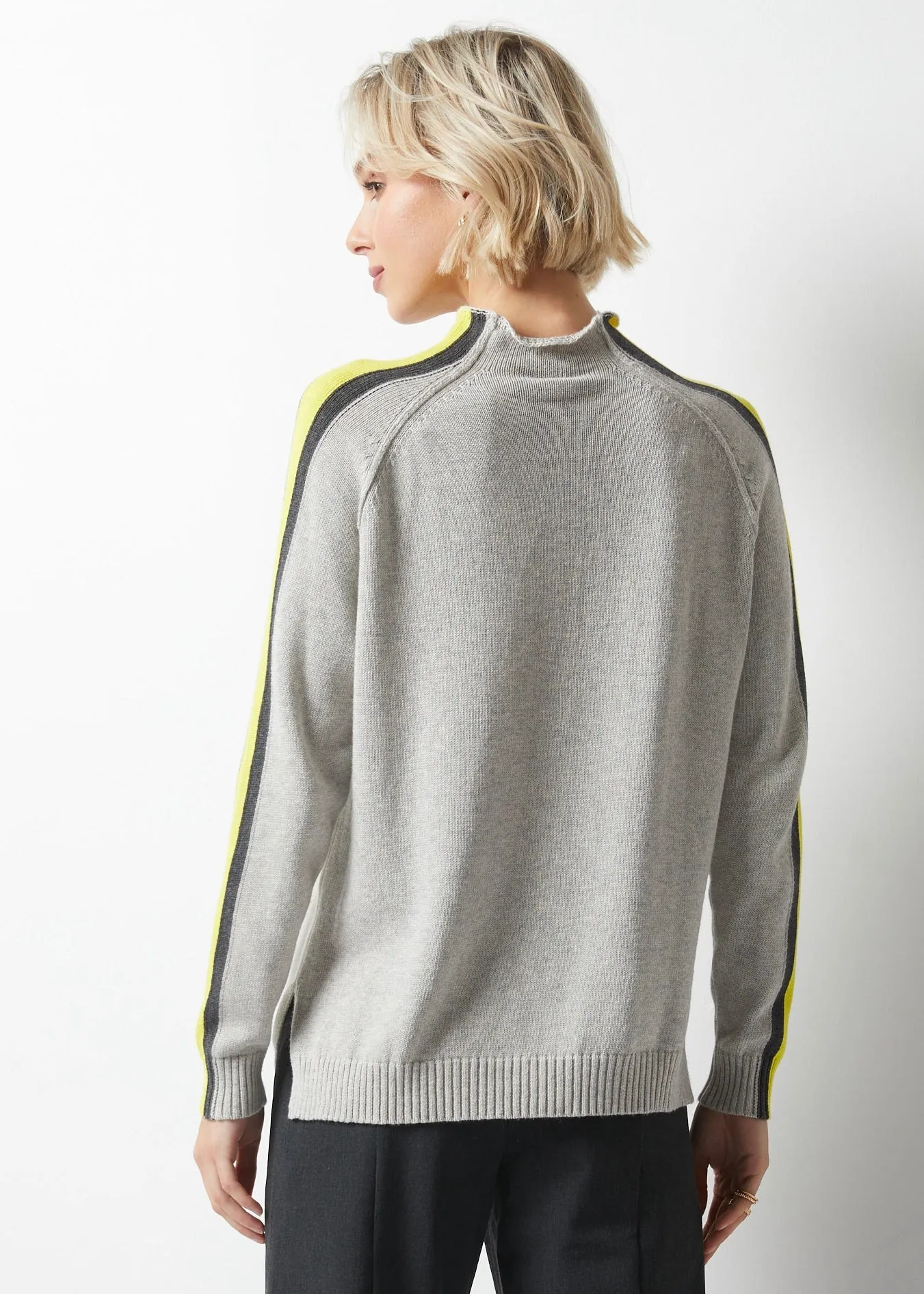 Zaket & Plover Contrast Funnel Neck Sweater - Ice